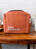 Trousse de toilette brodée PAPA D’AMOUR cuivre